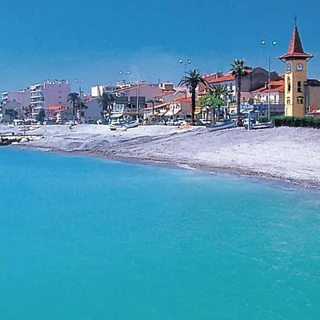 Les Pins A 5 Mn A Pied Du Bord De * Cagnes-sur-Mer